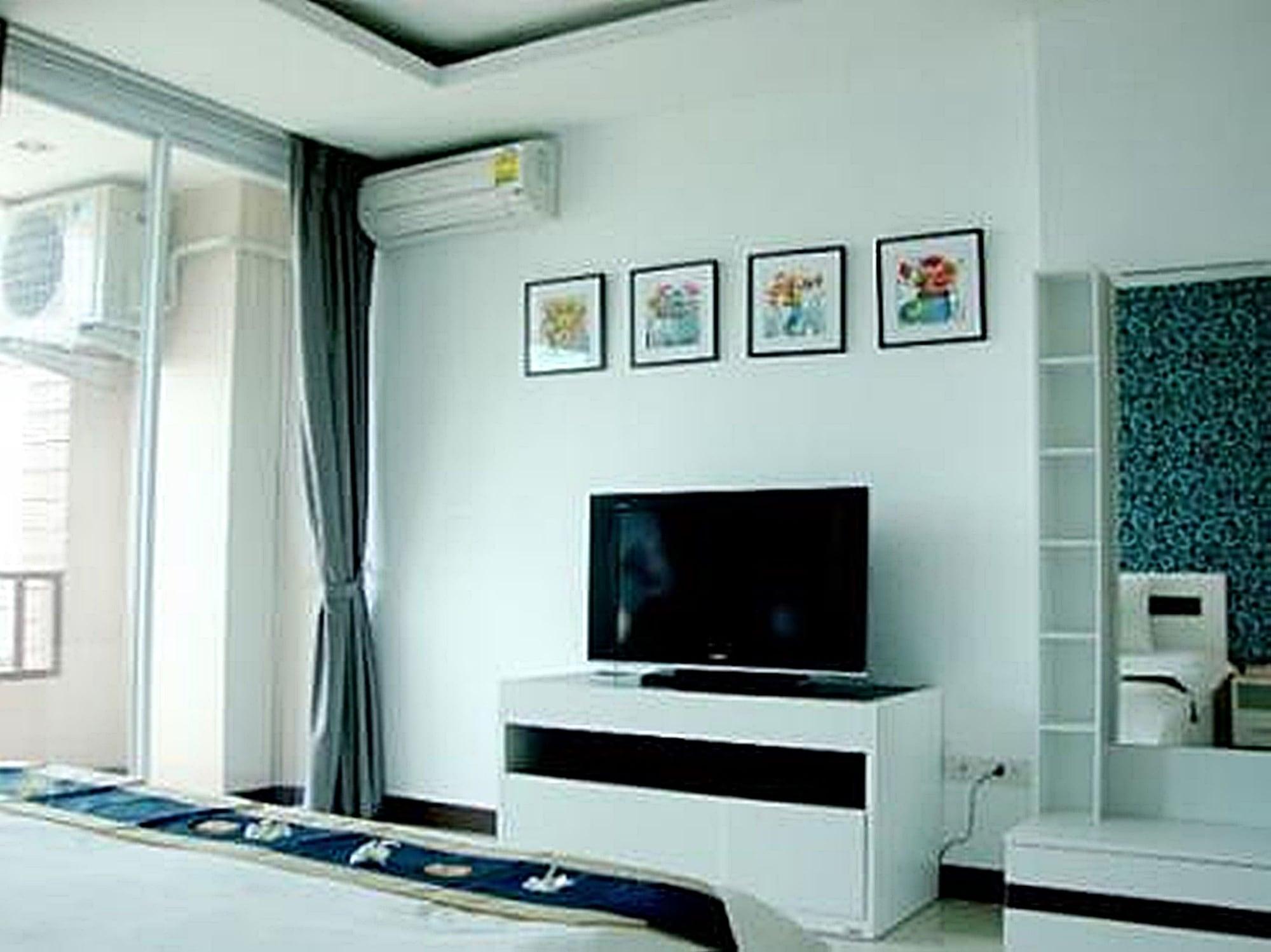 Grand Residence Jomtien Exterior photo