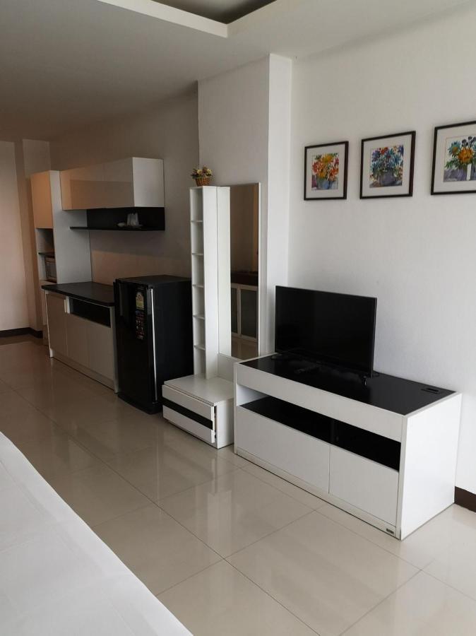Grand Residence Jomtien Exterior photo