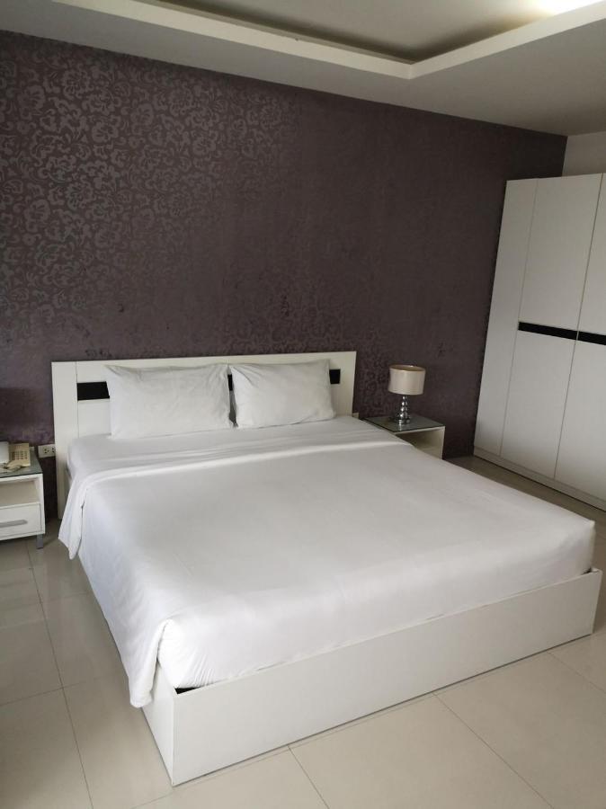 Grand Residence Jomtien Exterior photo